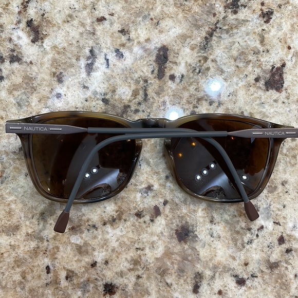 Nautica eye glass frames in tortoise shell - Picture 5 of 7